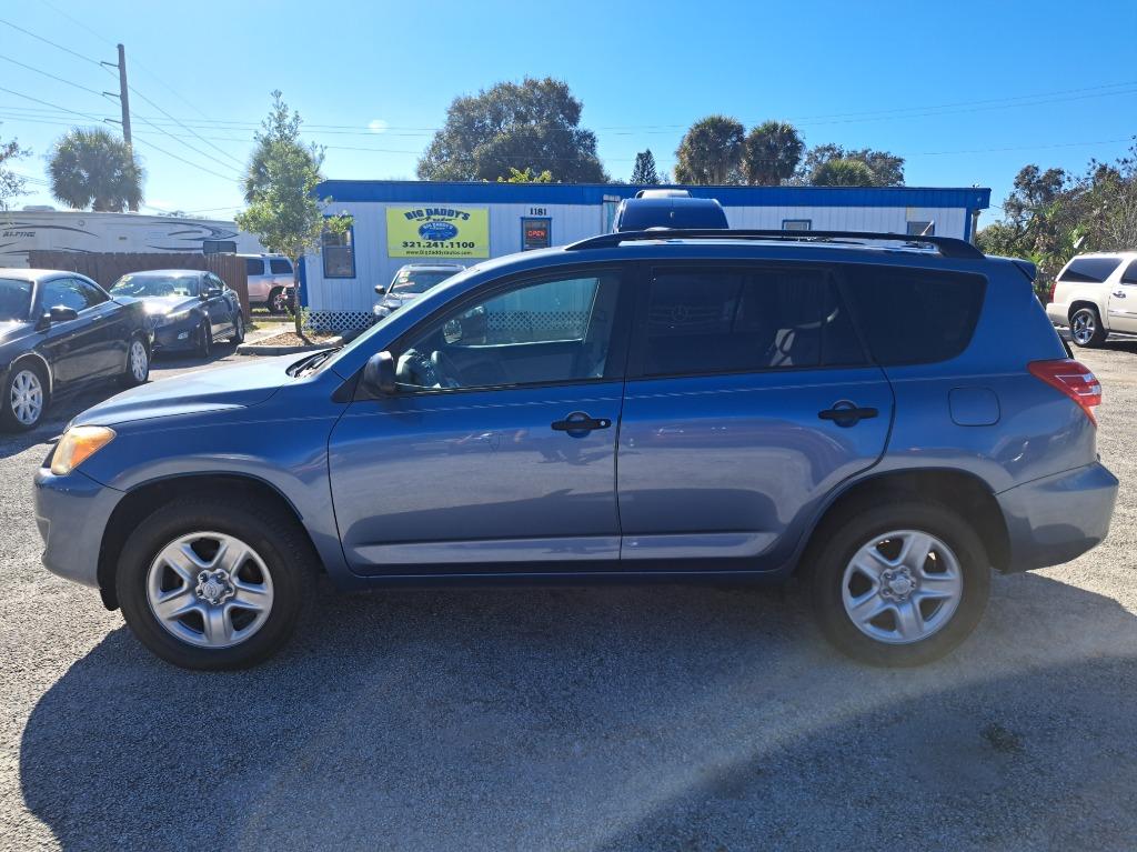 2009 Toyota RAV4 Base's photo