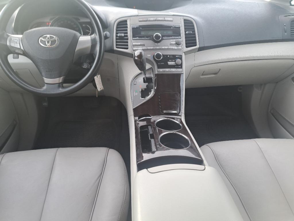 2009 Toyota Venza Base photo 5