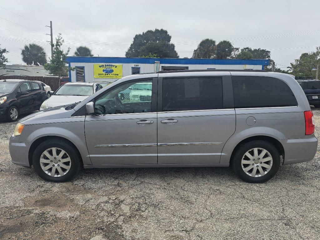 2014 Chrysler Town & Country Touring