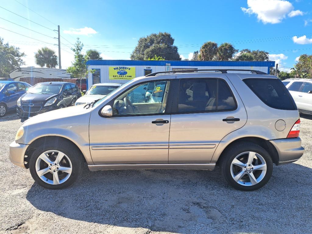 2004 Mercedes-Benz M-Class ML350