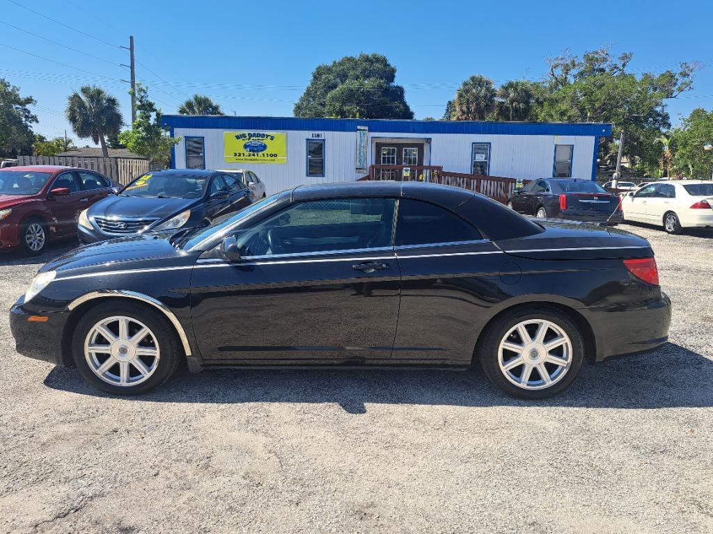 2009 Chrysler Sebring Touring's photo